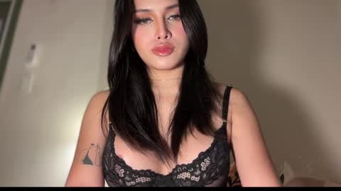 Oh my Amber online show from February 5, 8:43 am