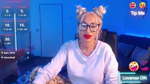 Victoria online show from October 5, 8:49 pm