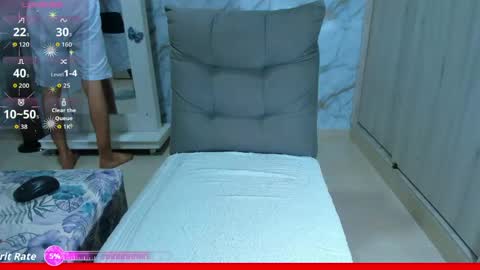 PRESSURE online show from May 13, 9:52 am