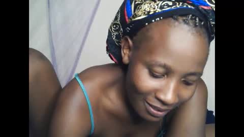 pretty_ass07 online show from May 26, 5:41 pm