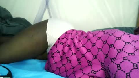 pretty_ass07 online show from April 9, 4:38 am