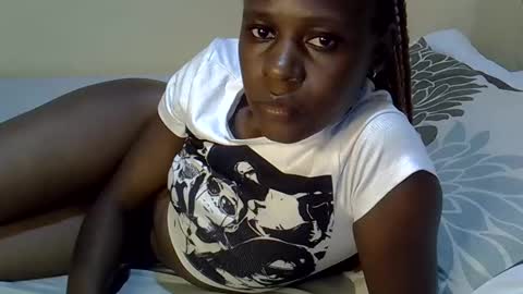 Snapshot of pretty_daniella chatting on March 10, 3:52 pm pretty_daniella online show from March 10, 3:52 pm