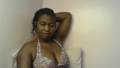 pretty_kylah online show from February 23, 10:28 am