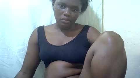 pretty_melan online show from June 9, 10:59 am