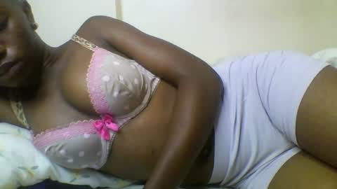 pretty_neemaa online show from July 23, 1:58 am