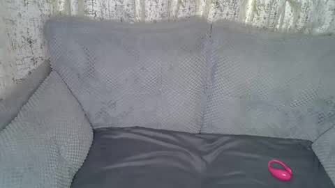 pretty_petite24 online show from July 26, 8:56 am