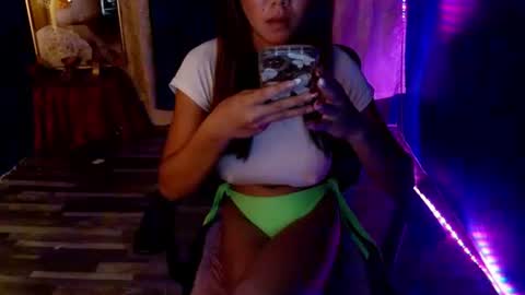 samantha online show from November 28, 1:35 am