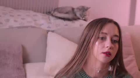 Elina online show from April 24, 10:28 am