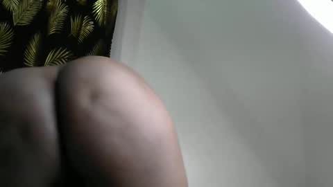 pretty online show from January 16, 12:08 am