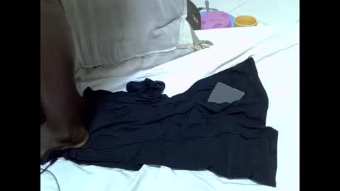 Twirl online show from March 20, 10:20 am