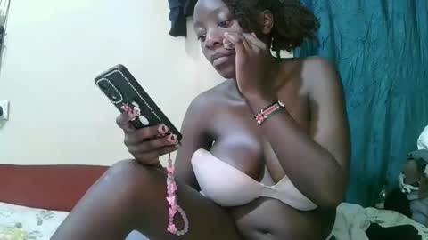 pretty_tiffany1 online show from December 18, 2:18 am