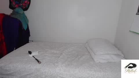 Mistress Mallad online show from April 14, 12:03 am