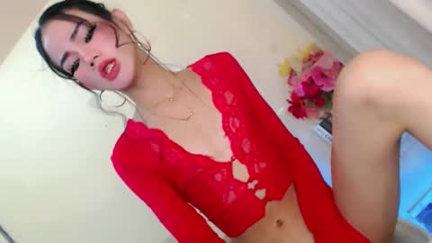 prettybadbitch28 online show from February 17, 6:01 am