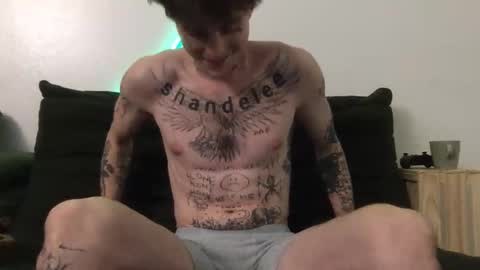 pretty boy online show from November 14, 3:52 am