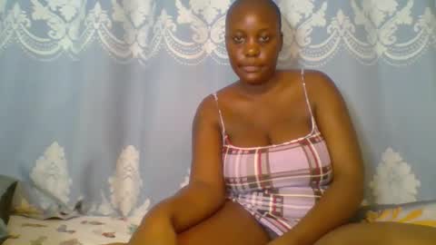SHANIA online show from April 25, 2:47 pm