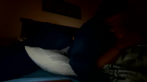 prettyfacefemale online show from February 5, 7:01 am