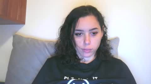 prettyjulliette online show from January 7, 7:41 pm