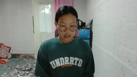 olivia for short oliv online show from January 8, 1:00 am