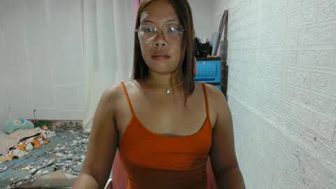 olivia for short oliv online show from January 17, 12:21 pm