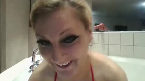 prettyp7729206 online show from November 8, 9:07 pm