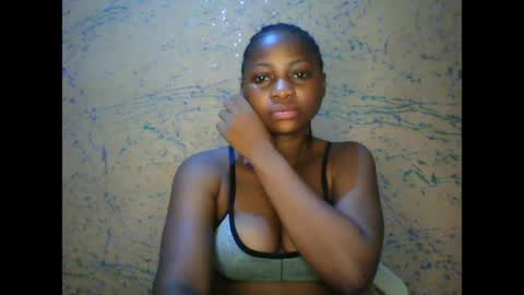 prettyxxpac online show from March 23, 3:11 am