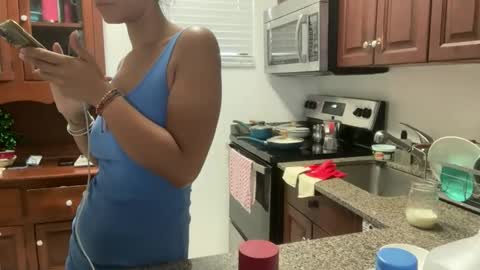 prettyyykittyyy22 online show from May 18, 3:40 pm