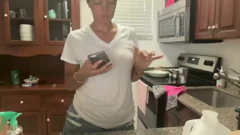 prettyyykittyyy22 online show from March 8, 3:49 pm