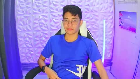 prince_harrison online show from December 1, 5:22 pm