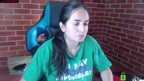 Leia online show from April 12, 8:35 pm