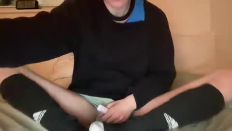 Peaches online show from February 9, 2:06 am