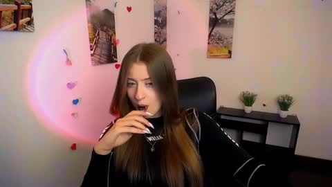 lilit online show from October 13, 3:47 pm