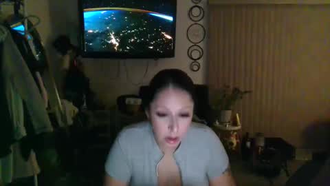 Snapshot of princess_liz chatting on October 12, 6:28 am Lizzie online show from October 12, 6:28 am