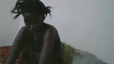 princess_scovia online show from April 7, 6:37 am