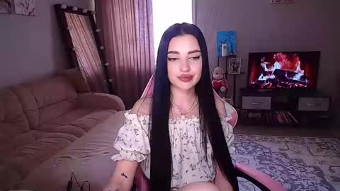 princessamira1 online show from April 9, 7:58 am