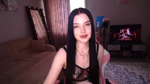 princessamira1 online show from April 18, 8:16 am