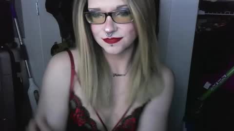 Princess Avery online show from February 23, 7:43 am