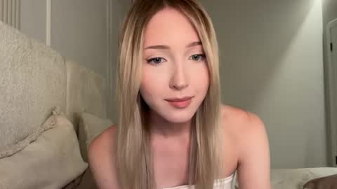 Kate online show from July 11, 5:27 pm