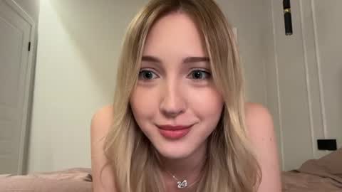 Kate online show from July 24, 4:26 pm