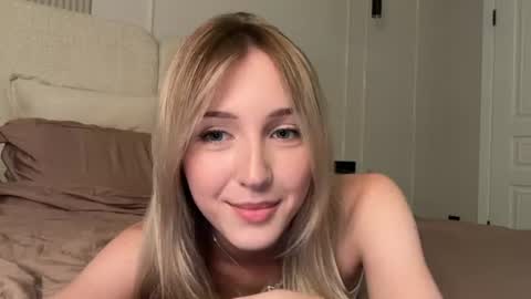 Kate online show from July 9, 5:06 pm