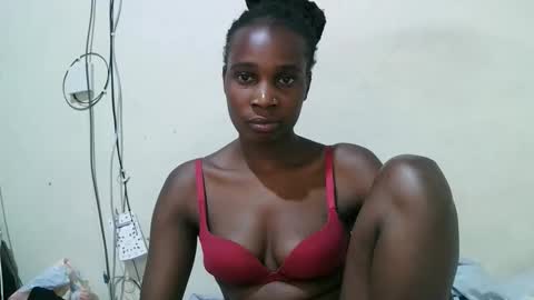 pritty_amber online show from March 21, 8:30 am