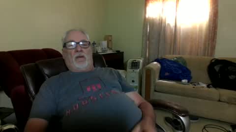 prlbob77 online show from September 27, 6:27 pm