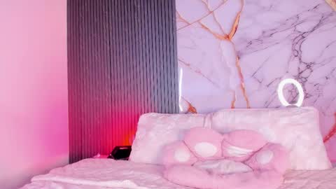 Profana Red online show from February 19, 3:22 pm