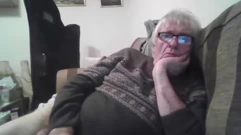 proudwelshman online show from January 17, 1:25 am