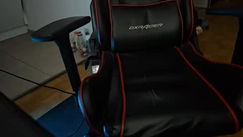 pryli27 online show from April 7, 1:40 am