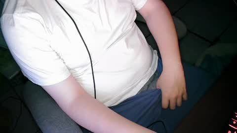 your mysterious man online show from April 11, 3:11 am