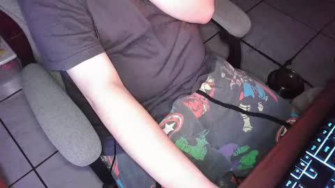 your mysterious man online show from April 19, 2:12 am