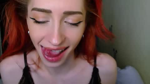 EsteticHouse online show from April 2, 6:26 pm