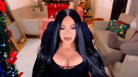   online show from December 17, 5:25 am