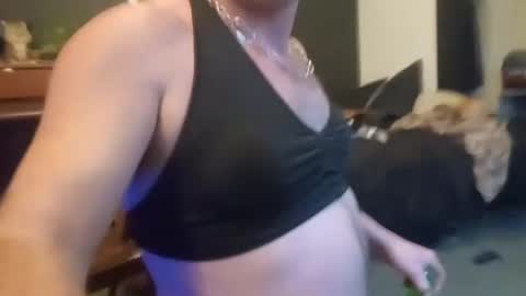 Snapshot of punkie6669 chatting on February 6, 10:47 am pUnKie6 online show from February 6, 10:47 am