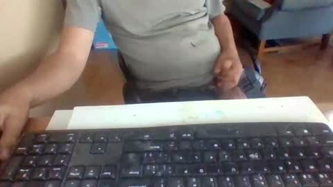 pup_y online show from September 10, 5:36 pm